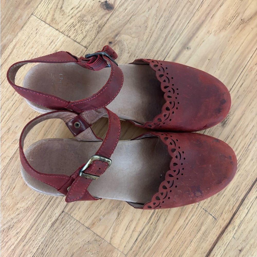 Dansko Marta Clog Red - Picture 4 of 7